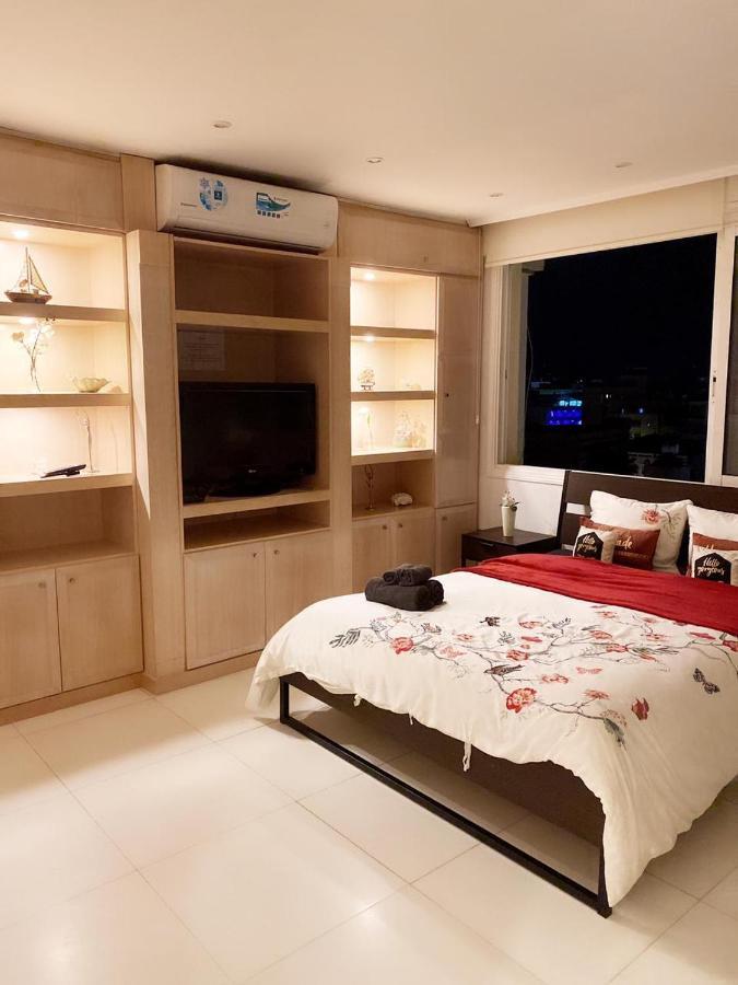 Larnaca Seaview Rooms Esterno foto